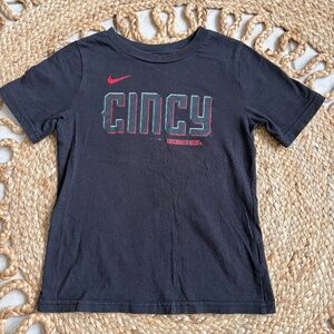 Cincy Red De La Cruz Tee